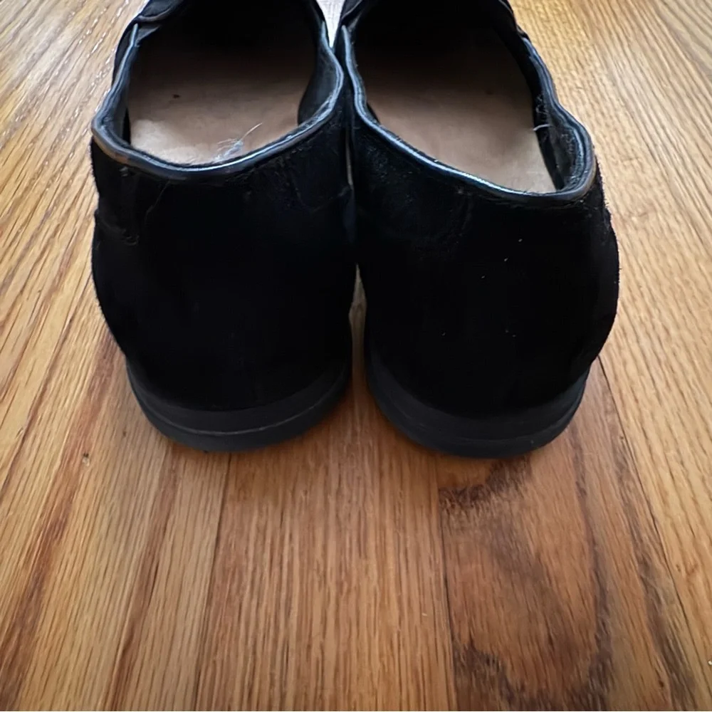 Easy Spirit Women’s Loafers Black Suede Slip On Comfort Flats Size 7.5 M